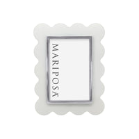 Mod White Acrylic Scallop 4x6 Frame