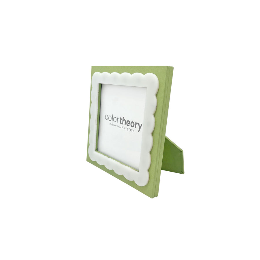 Meadow Green Scallop 4x4 Frame