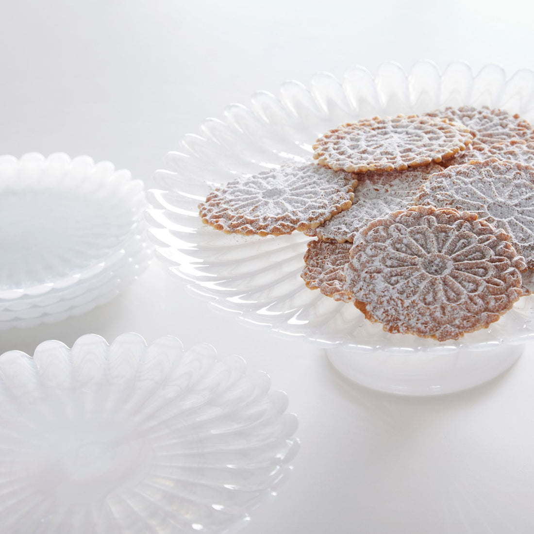 Alabaster White Scalloped Dessert Plate Set of 4