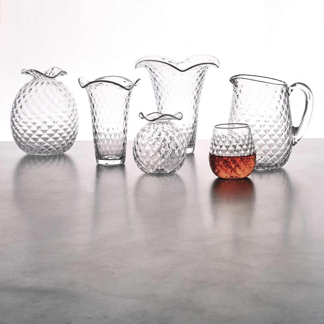 Medium Flutter Vase-Vases | Mariposa