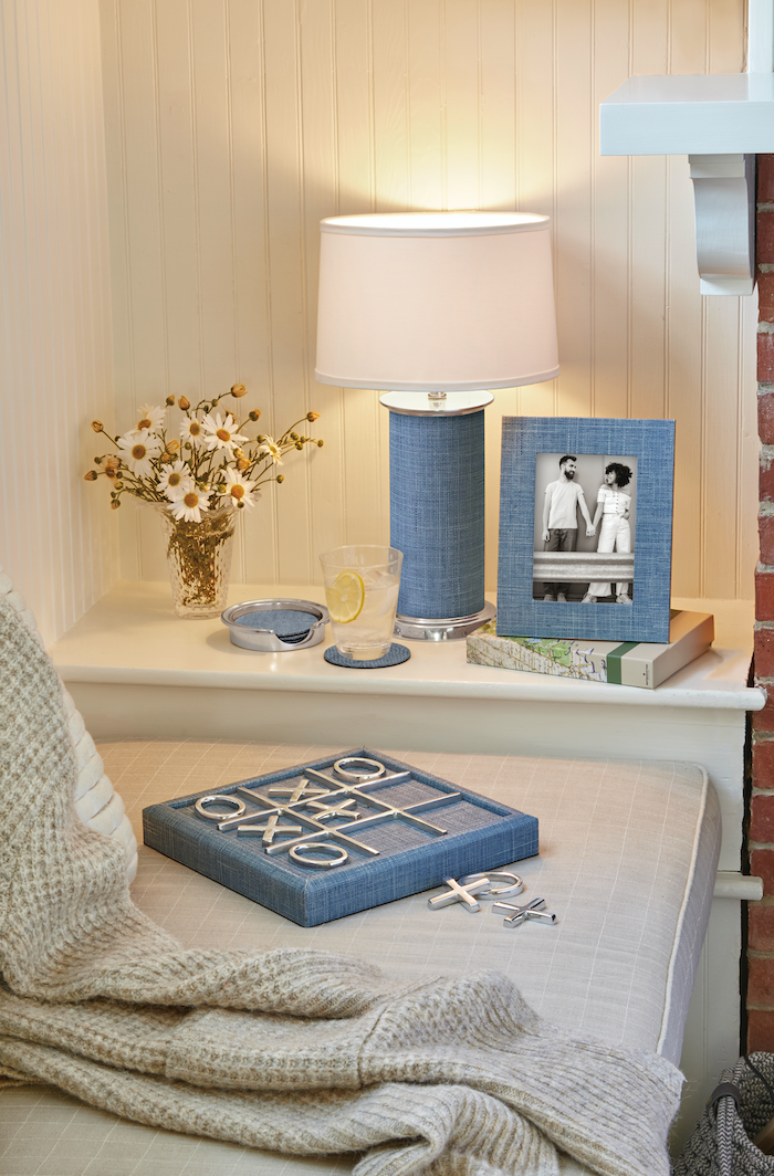 XOXO Heather Blue Classic Tic Tac Toe Set